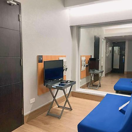 Selah Pods Hotel Manila Пасай Екстер'єр фото